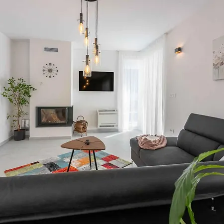 In 41663 Holiday home Grizane-Belgrad