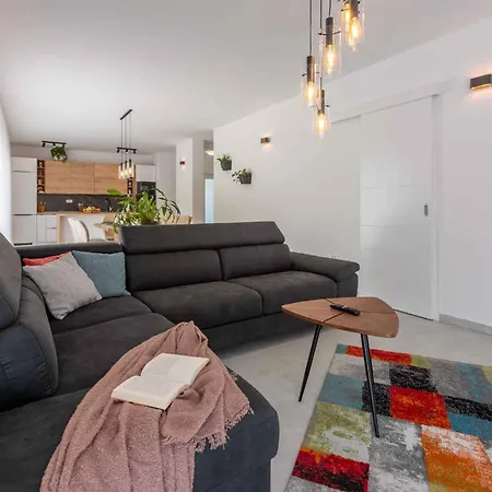 Holiday home In 41663 Grizane-Belgrad